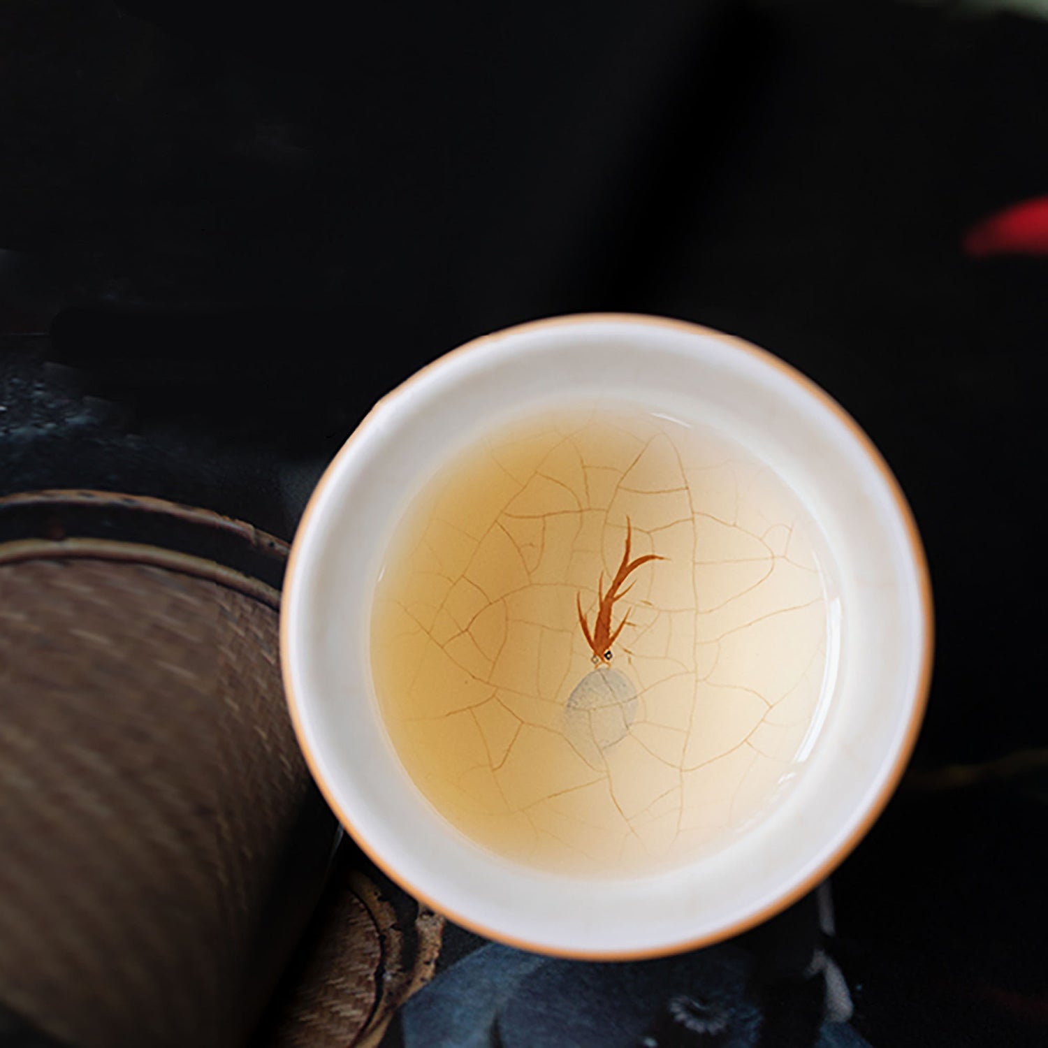 Gai wan en porcelaine de RU avec motif de poisson bonheur