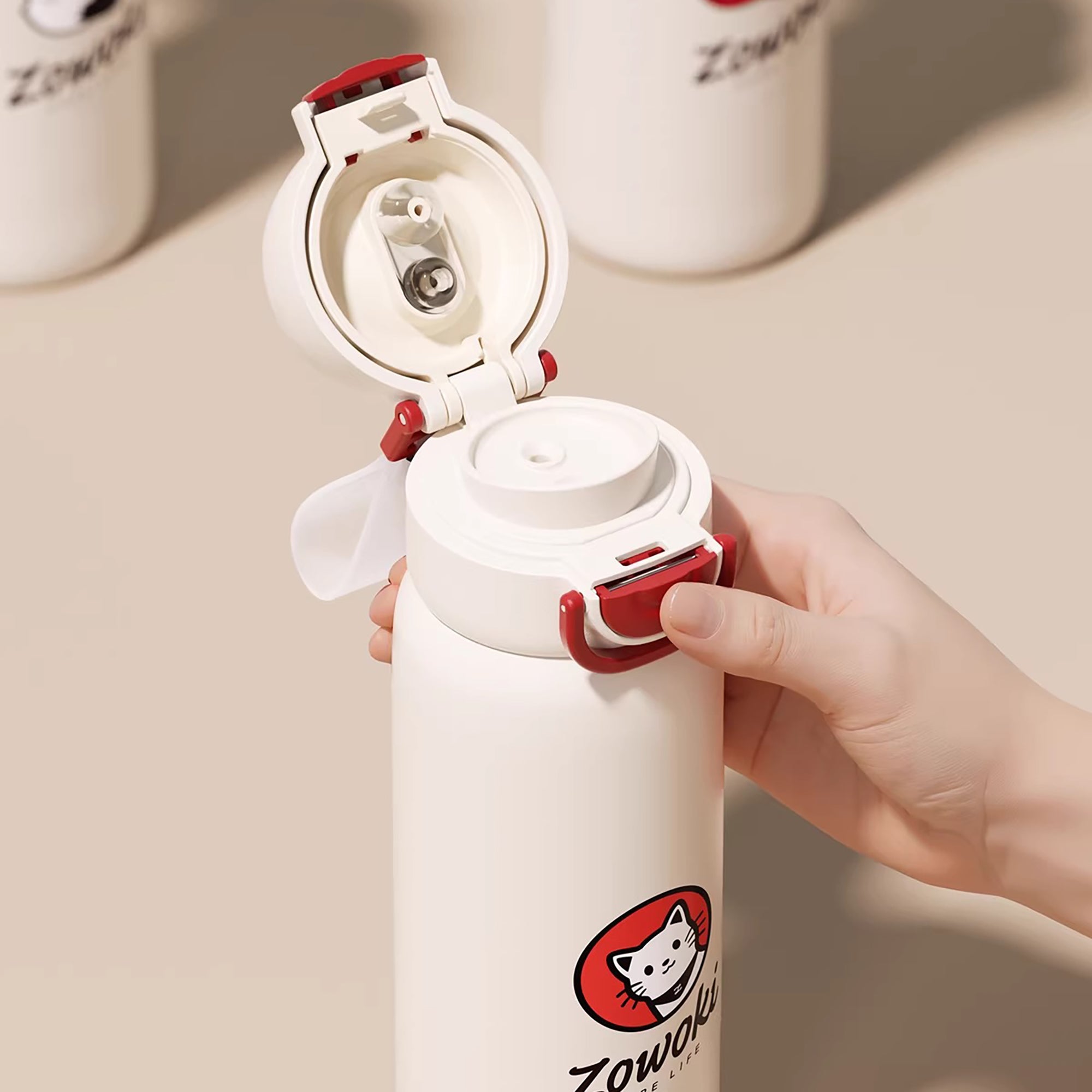 Gobelet isotherme en acier inoxydable à double mode de boisson