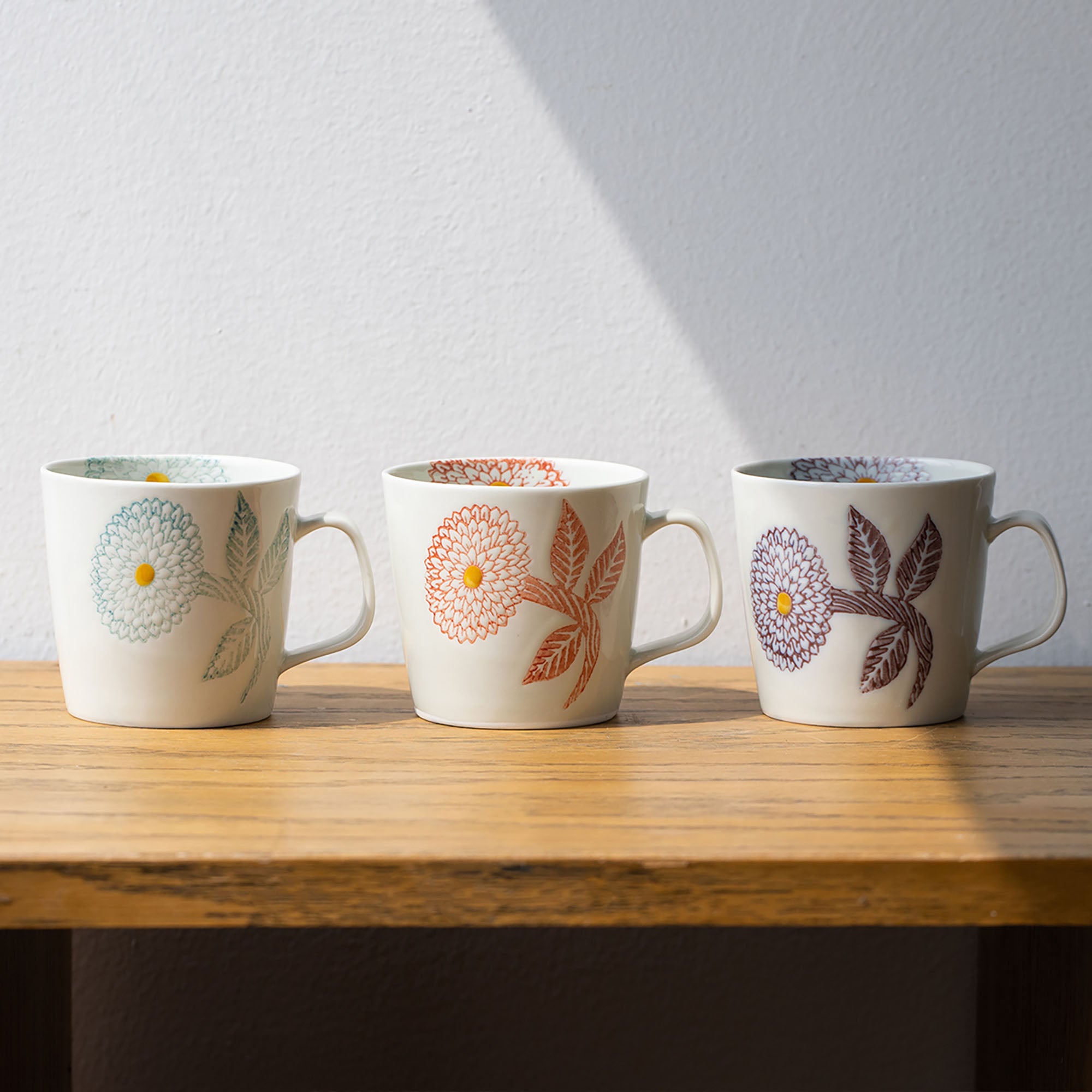 MUG de HASAMI avec motif FLEUR