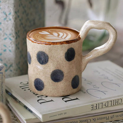 Mug en céramique fait main style vintage à pois