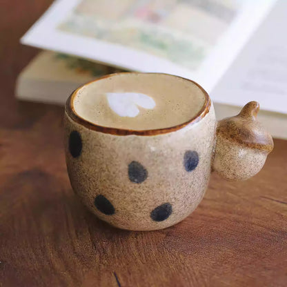 Tasse à café artisanale avec Anse en forme de gland