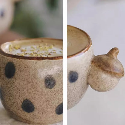 Tasse à café artisanale avec Anse en forme de gland