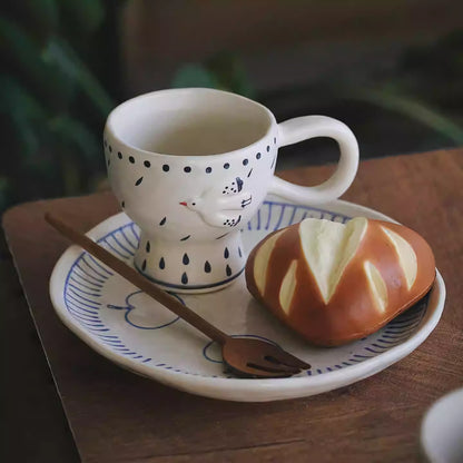 Mug en céramique fait main avec motif en relief mouette