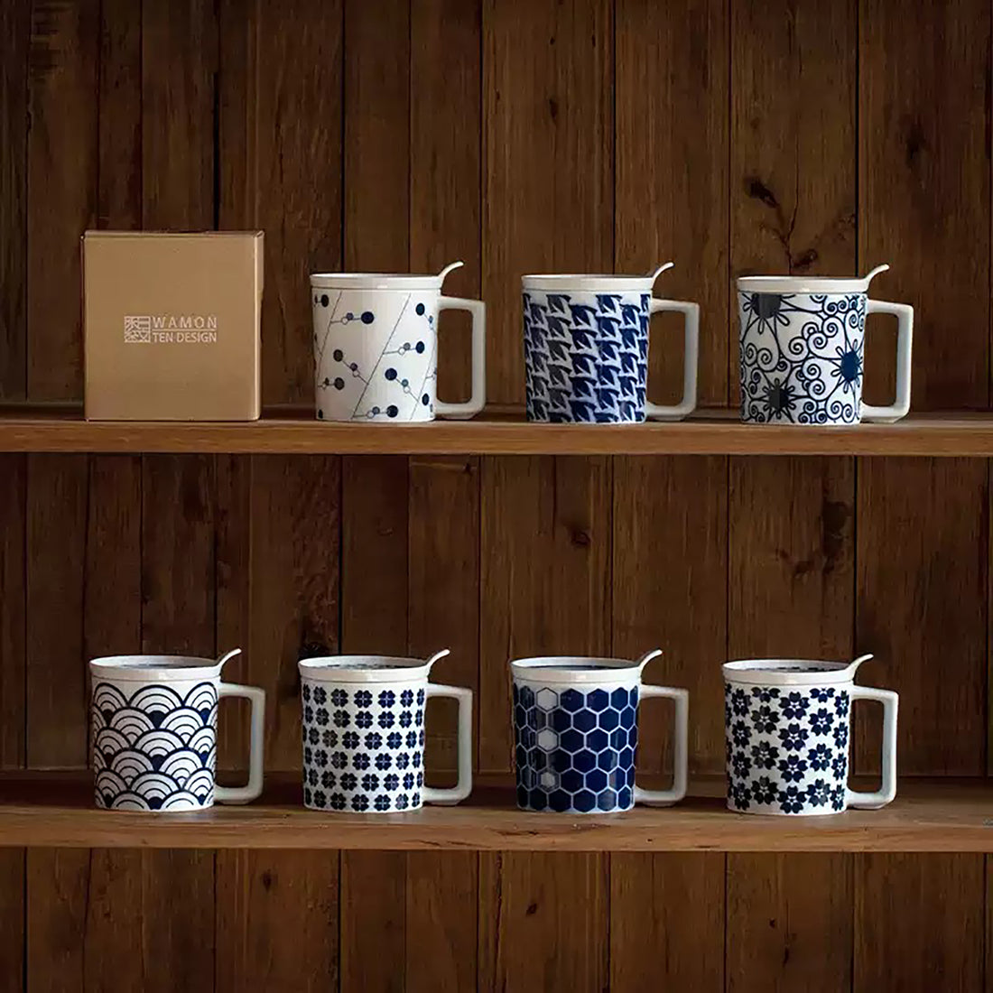 Mug en porcelaine Arita-yaki motif porte-bonheur