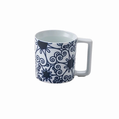 Mug en porcelaine Arita-yaki motif porte-bonheur