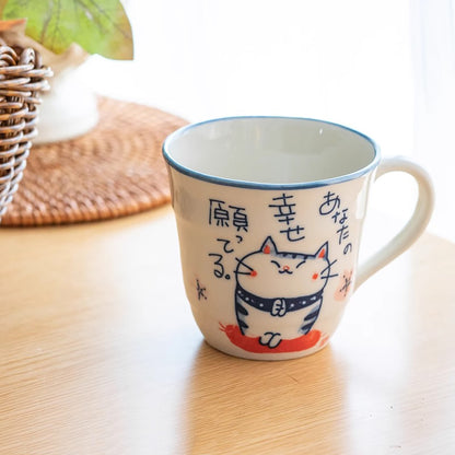 Mug japonais en céramique Seto-yaki avec chat priant