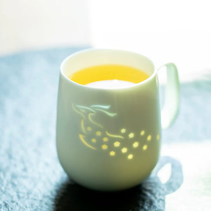 Mug en porcelaine style translucide avec motif cerf céleste