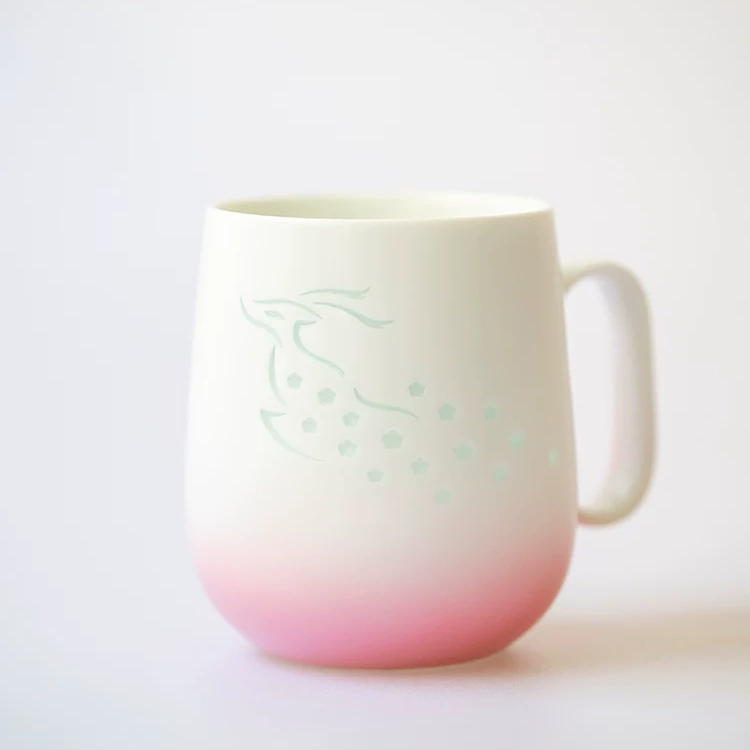 Mug en porcelaine style translucide avec motif cerf céleste