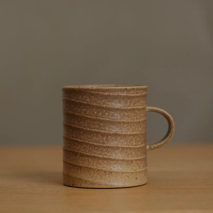 Mug en céramique émaillée effet four