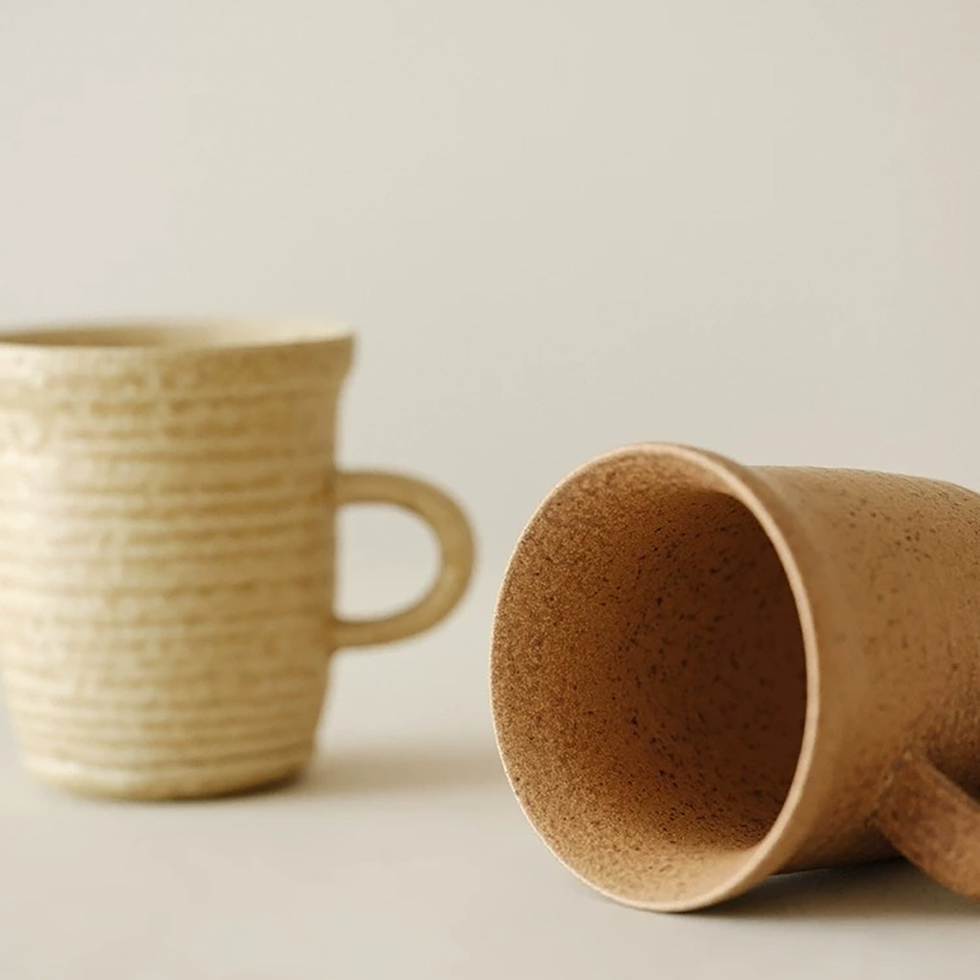 Mug en céramique émaillée effet four