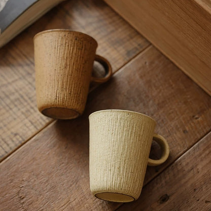 Mug en céramique à glaçure changeante effet four