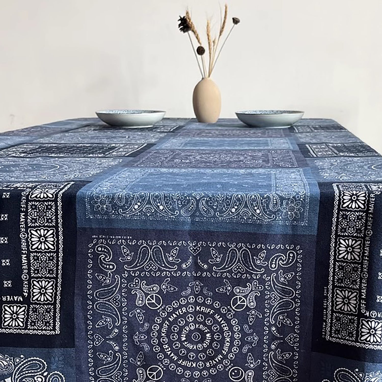 Nappe artisanale en coton et lin avec Motifs bleus ethniques chinois