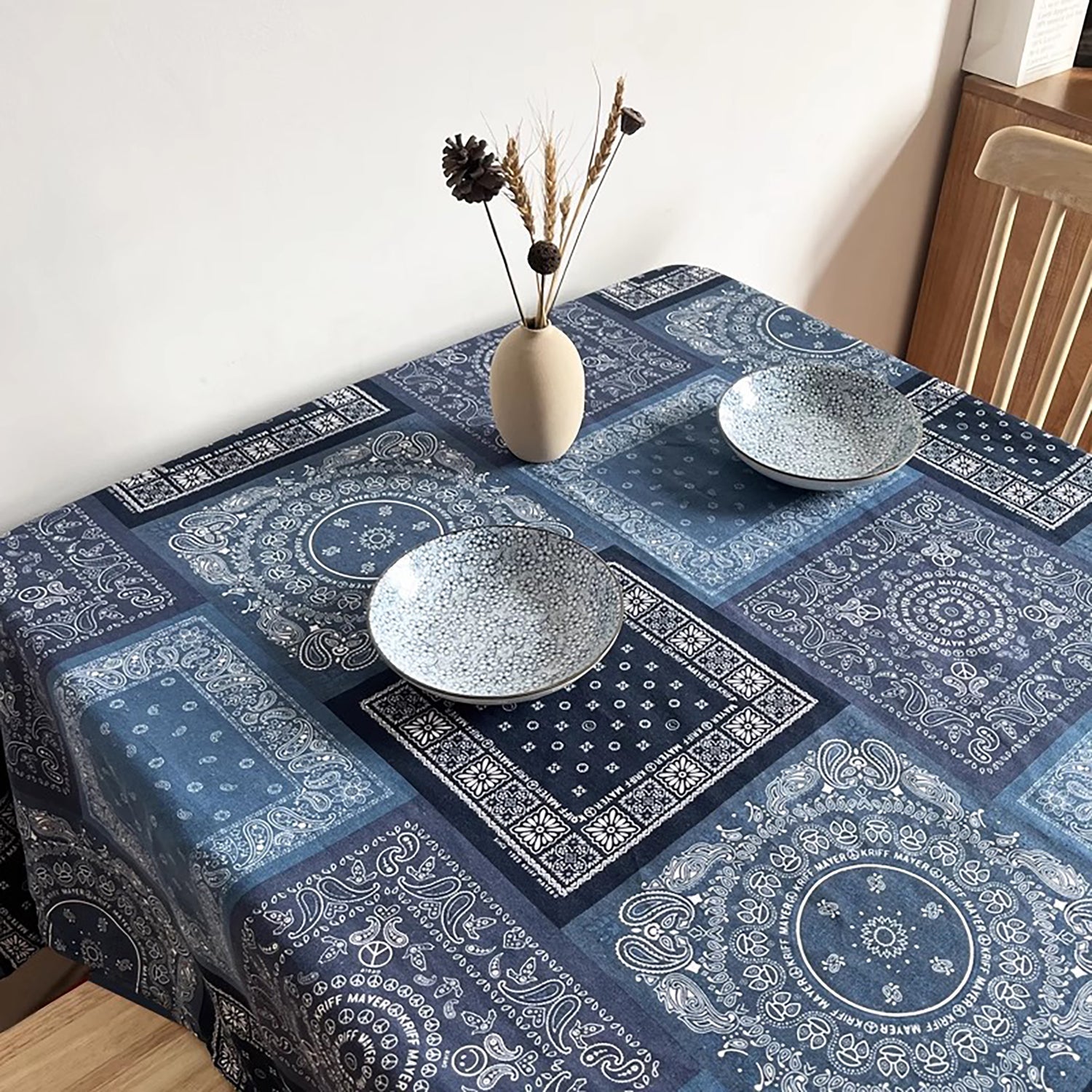 Nappe artisanale en coton et lin avec Motifs bleus ethniques chinois