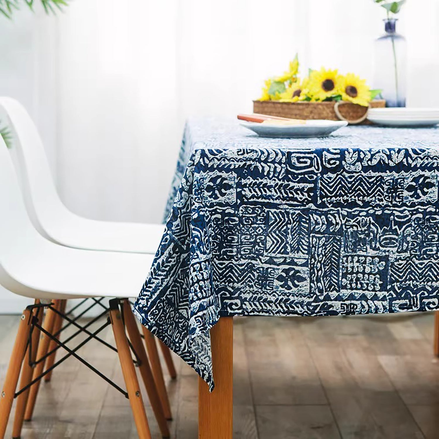Nappe artisanale en coton et lin avec Motifs bleus ethniques chinois