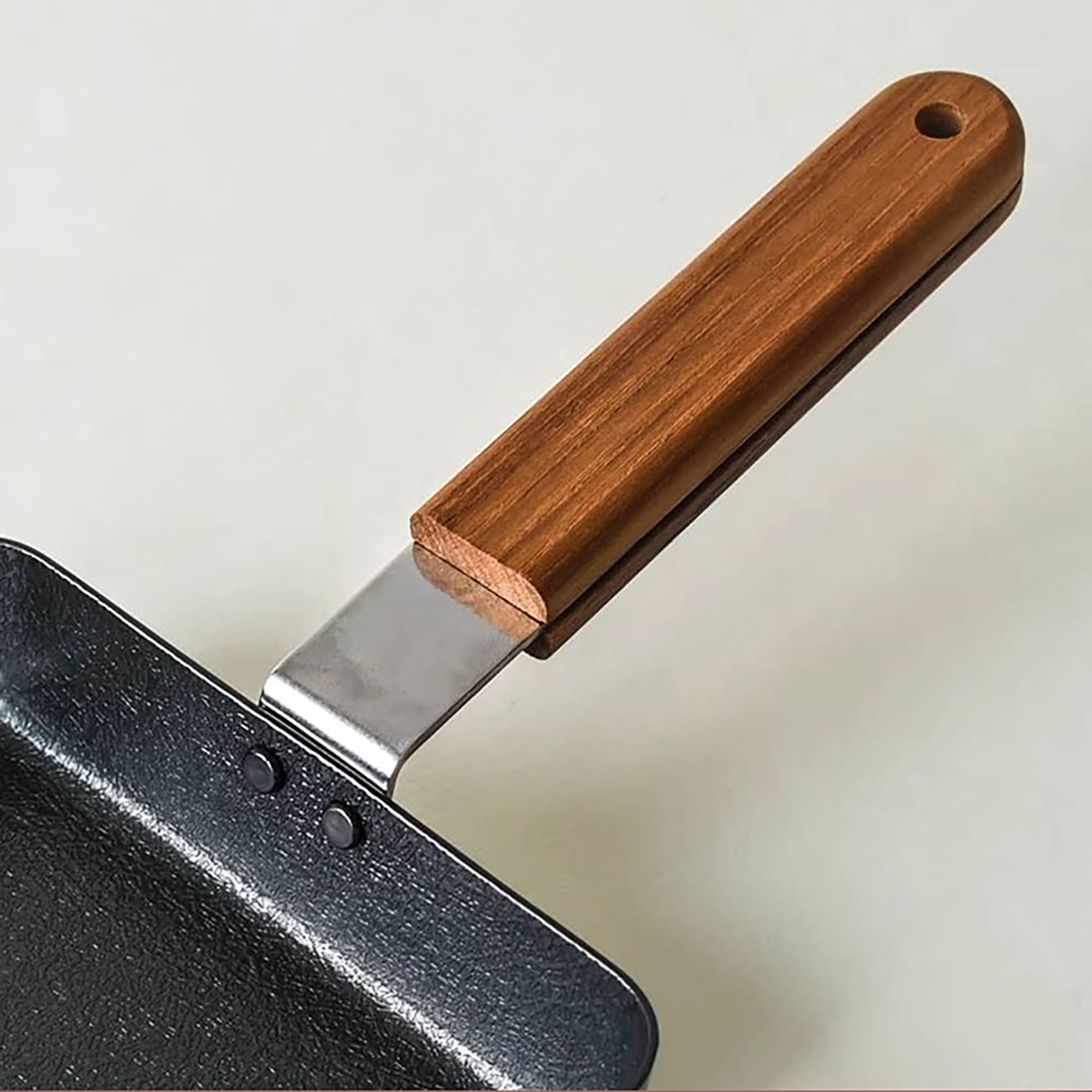 Ambai japanische Pfanne aus schwarzem Eisen
