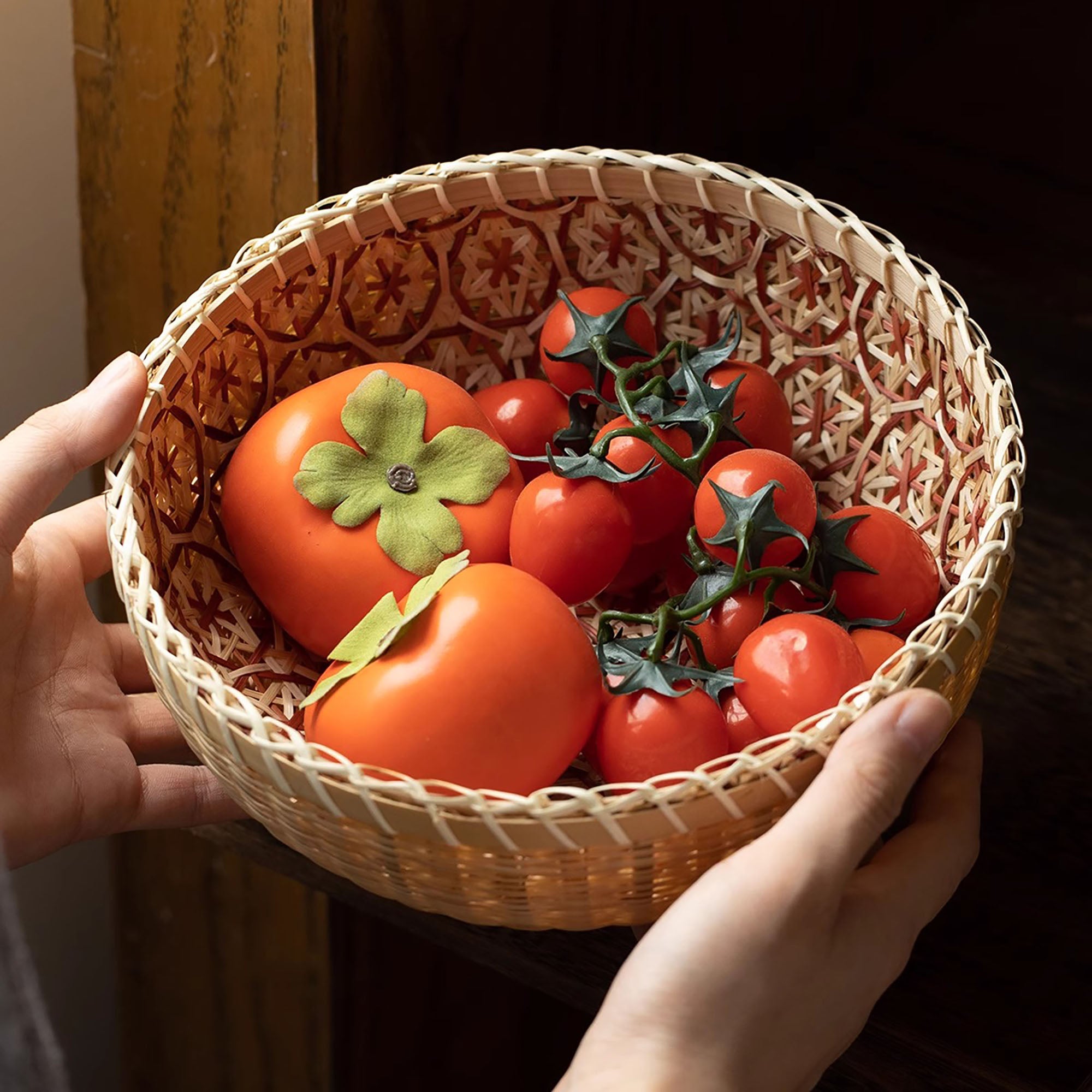 Panier en rotin tressé à la main