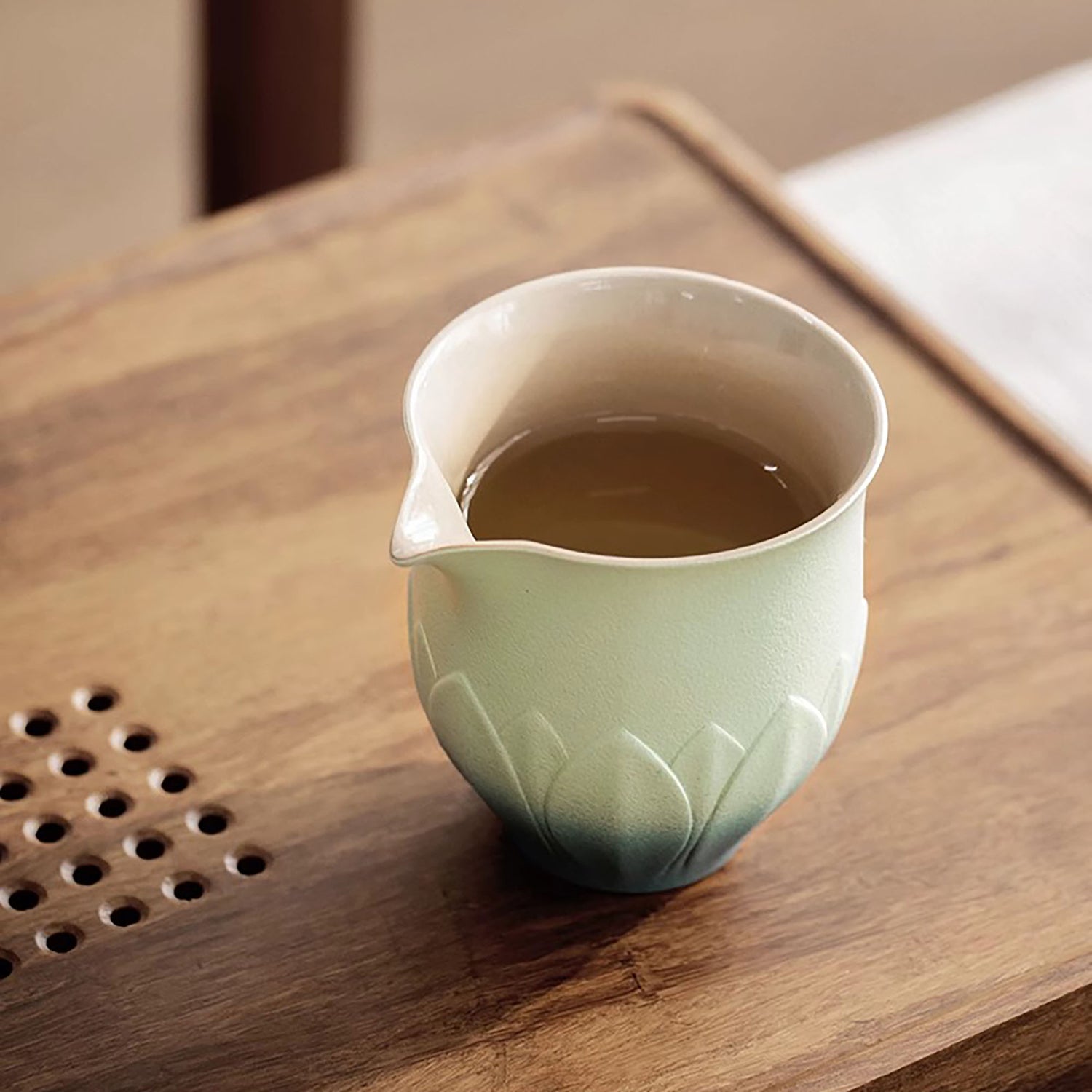 Tasse de partage avec motif Lotus en relief