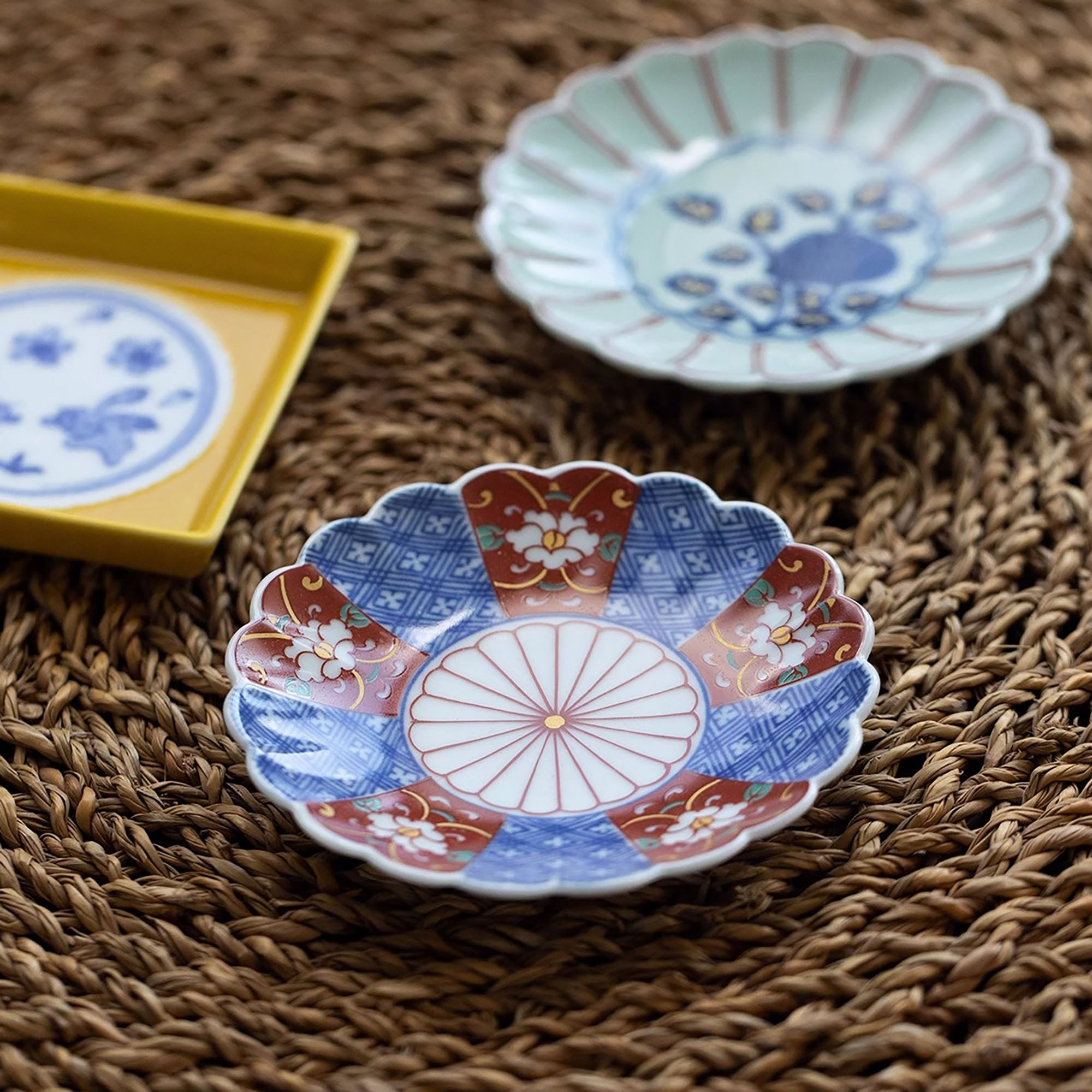 Petites assiettes en porcelaine d’Arita