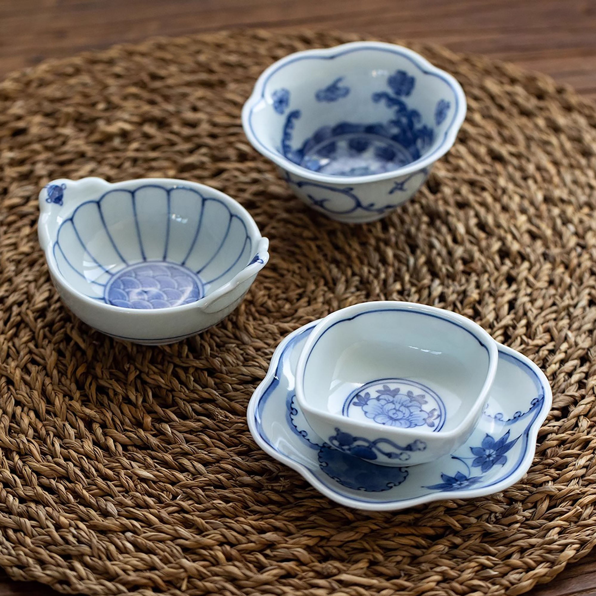 Petites assiettes en porcelaine d’Arita