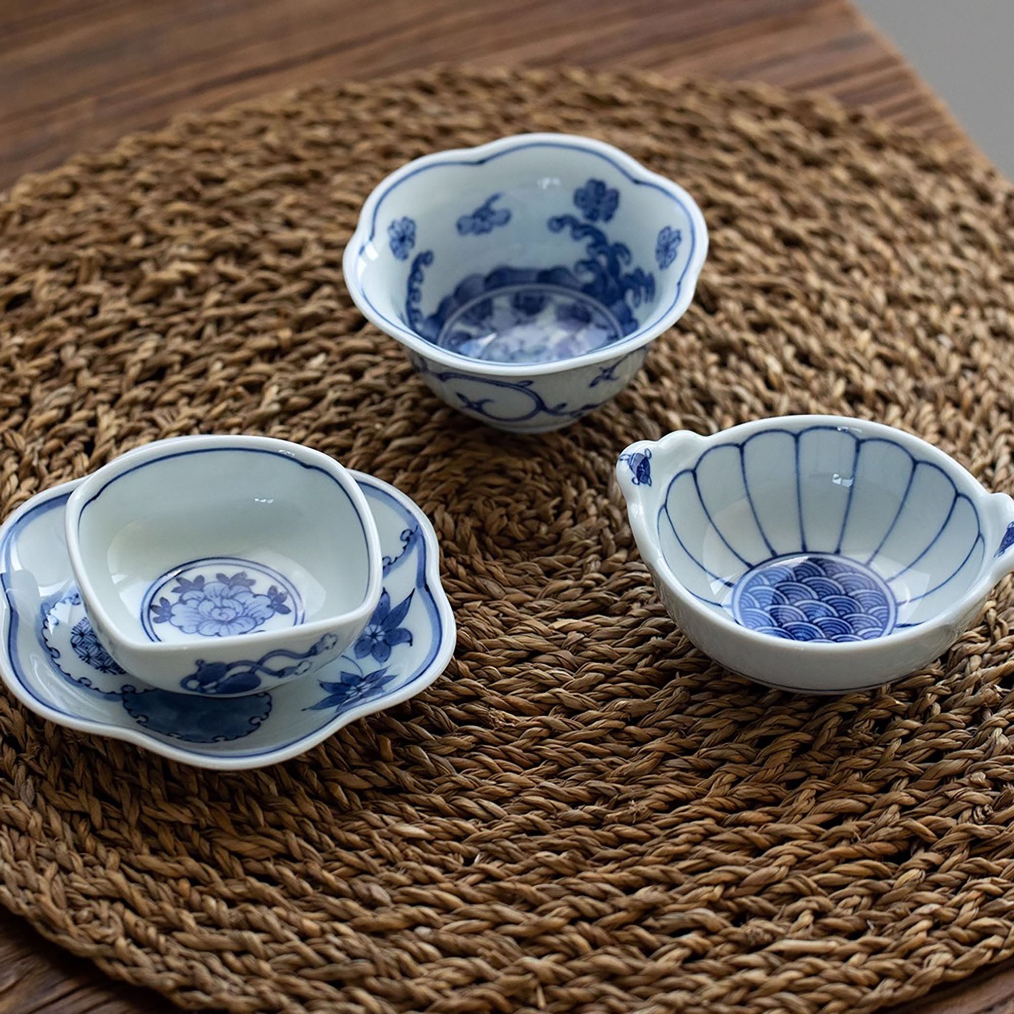 Petites assiettes en porcelaine d’Arita