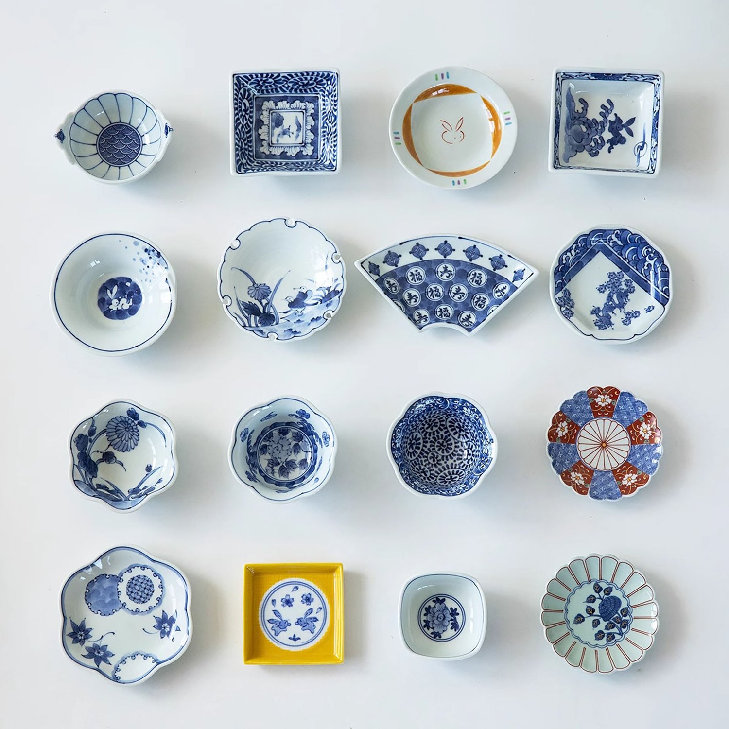 Petites assiettes en porcelaine d’Arita