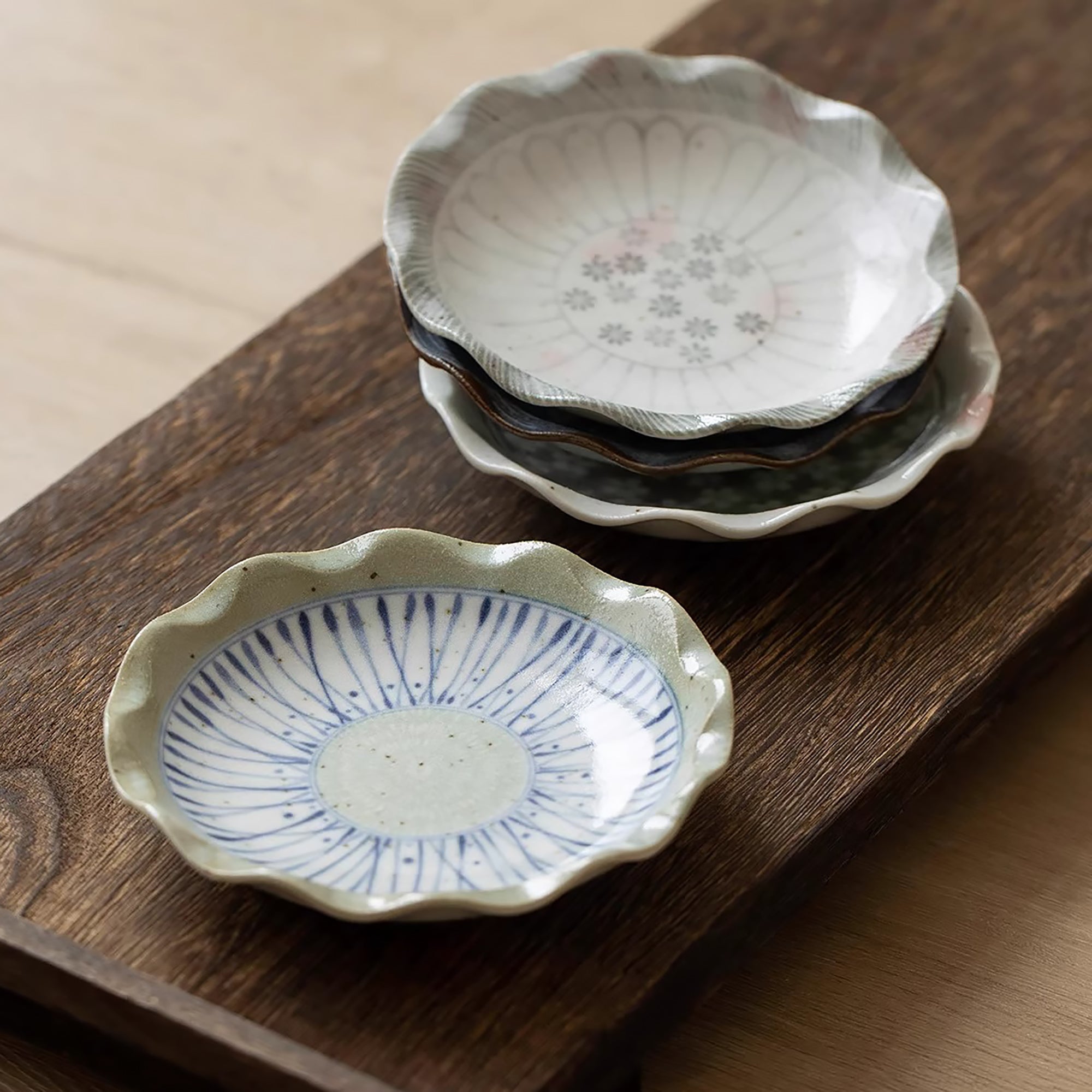 Petite assiette vintage en grès Minoyak