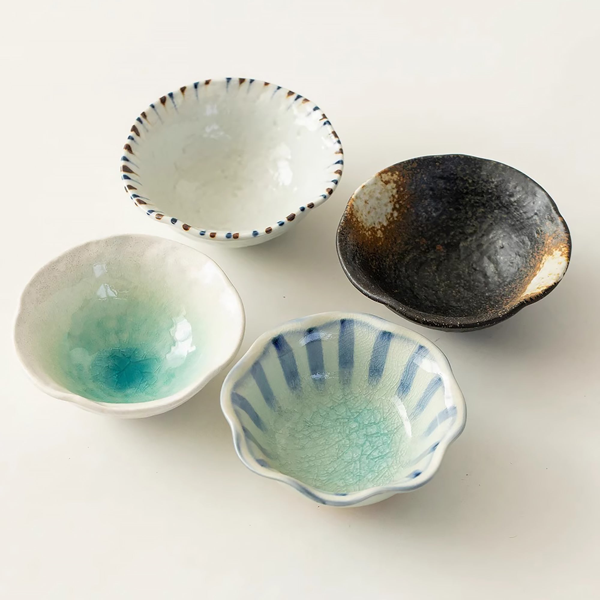 Bol Minoyaki craquelé motif tokusa floral