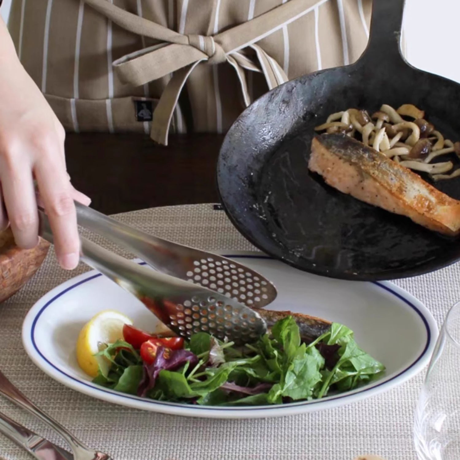 Pince de cuisine en acier inoxydable