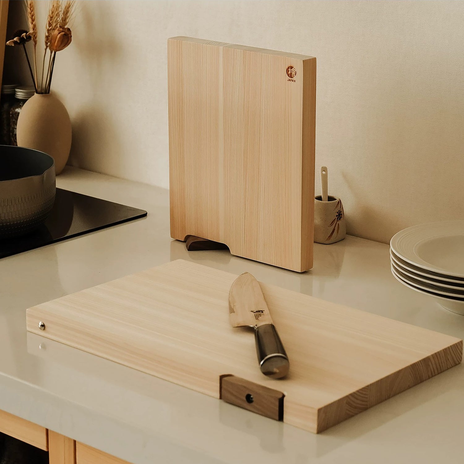 Planche à découper verticale en bois Hinoki massif