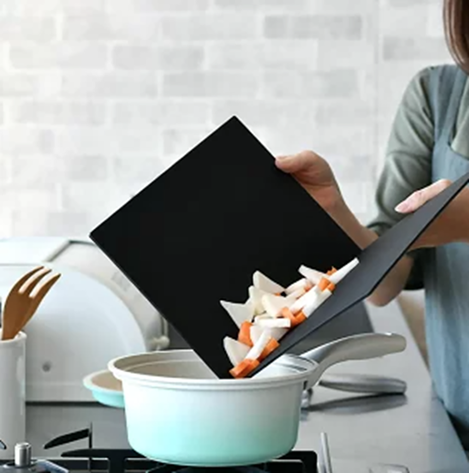 Planche à découper pliable en résine