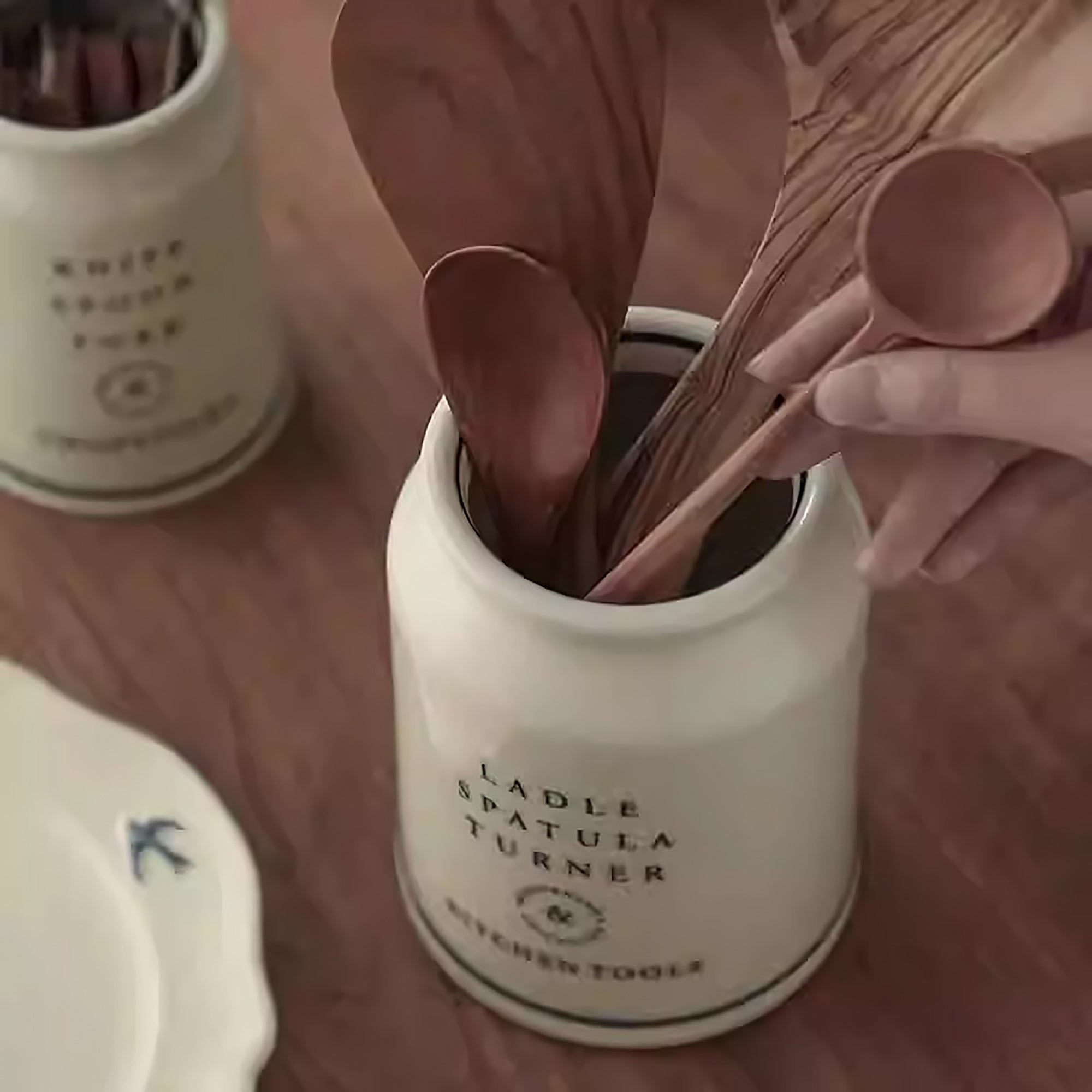 Porte-ustensiles en céramique Ibuki Meister Hand