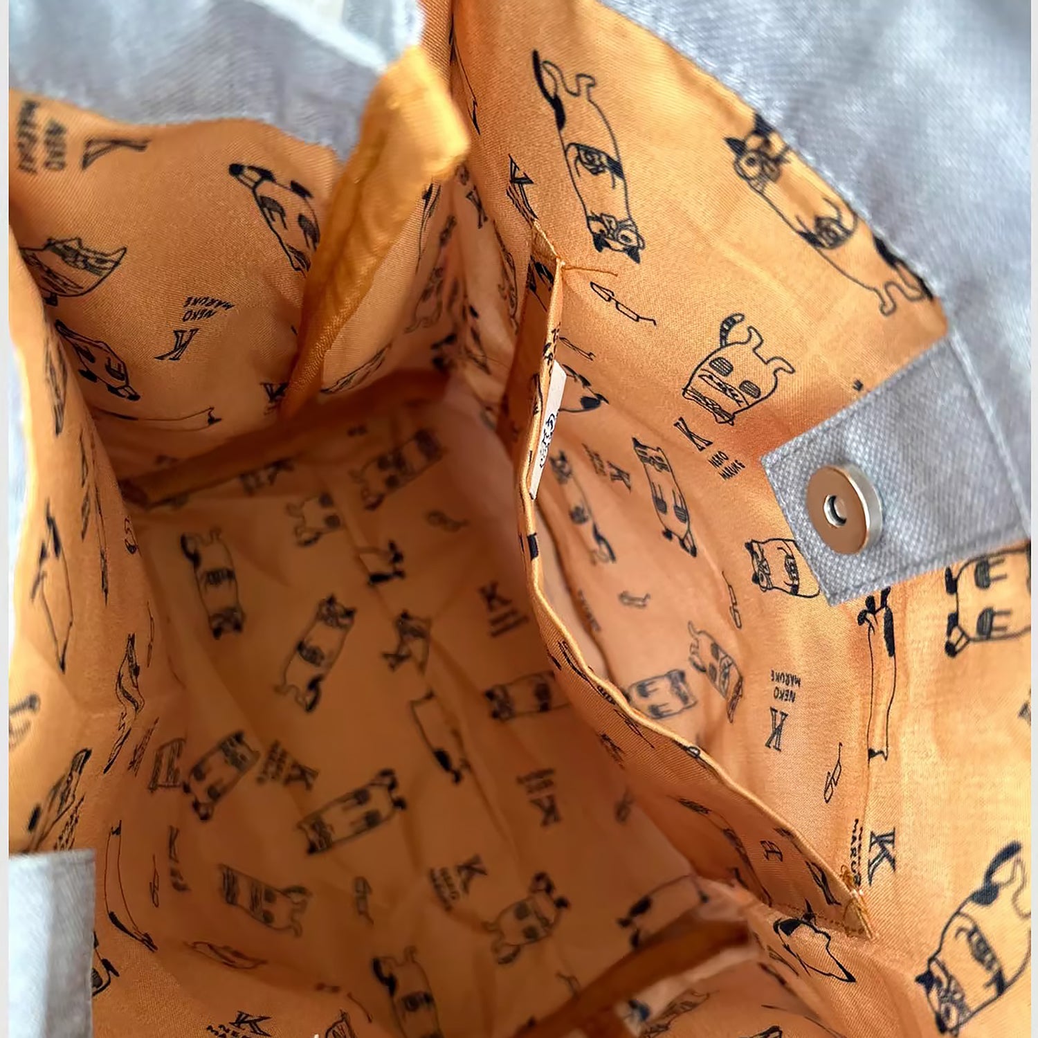 Sac cabas Kusuguru avec chat brodé 