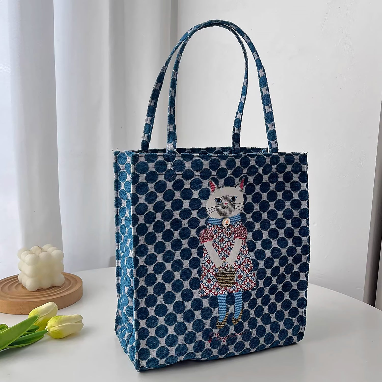 Sac fourre-tout Kusuguru en jacquard chenille motif chat