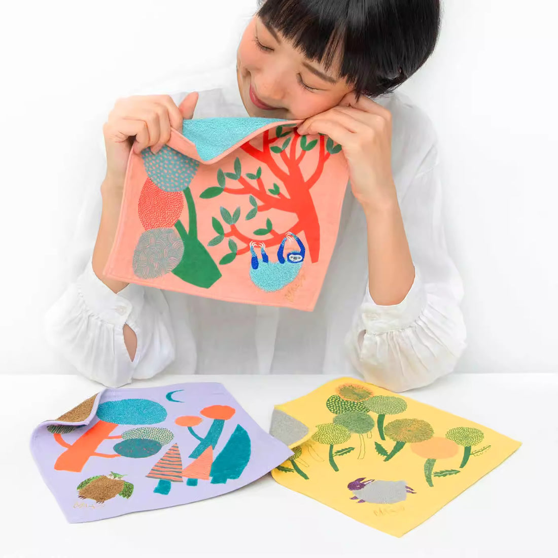 Serviette Morita MiW brodée en coton – série animaux de la forêt