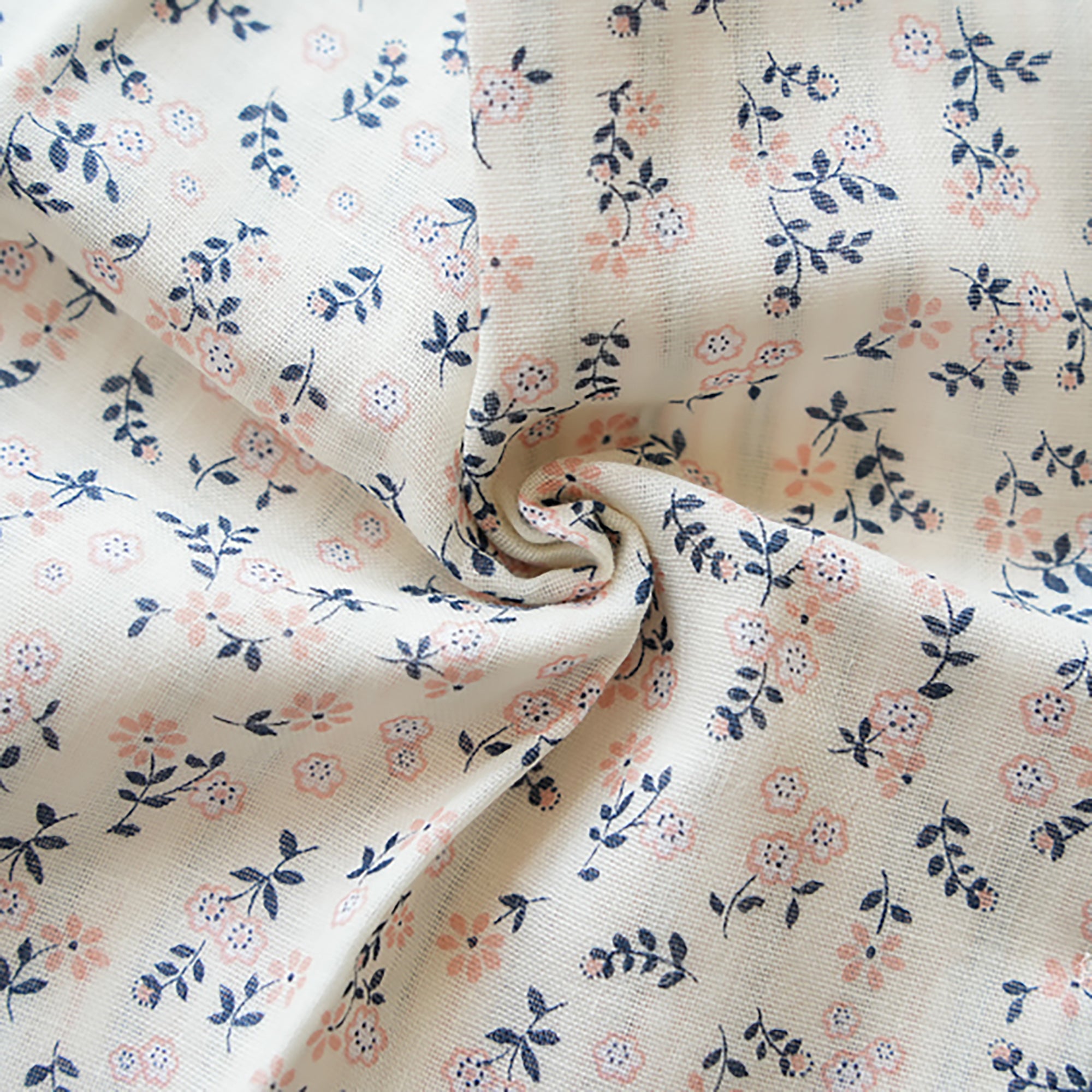 Serviette en coton brodé Hamamonyo