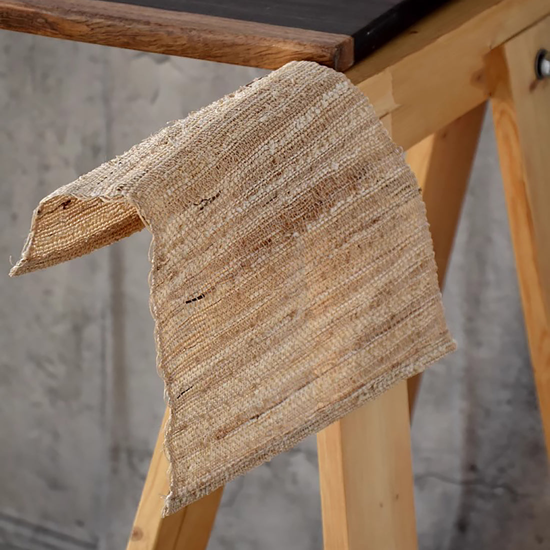 Serviette de table en chanvre tissé à la main