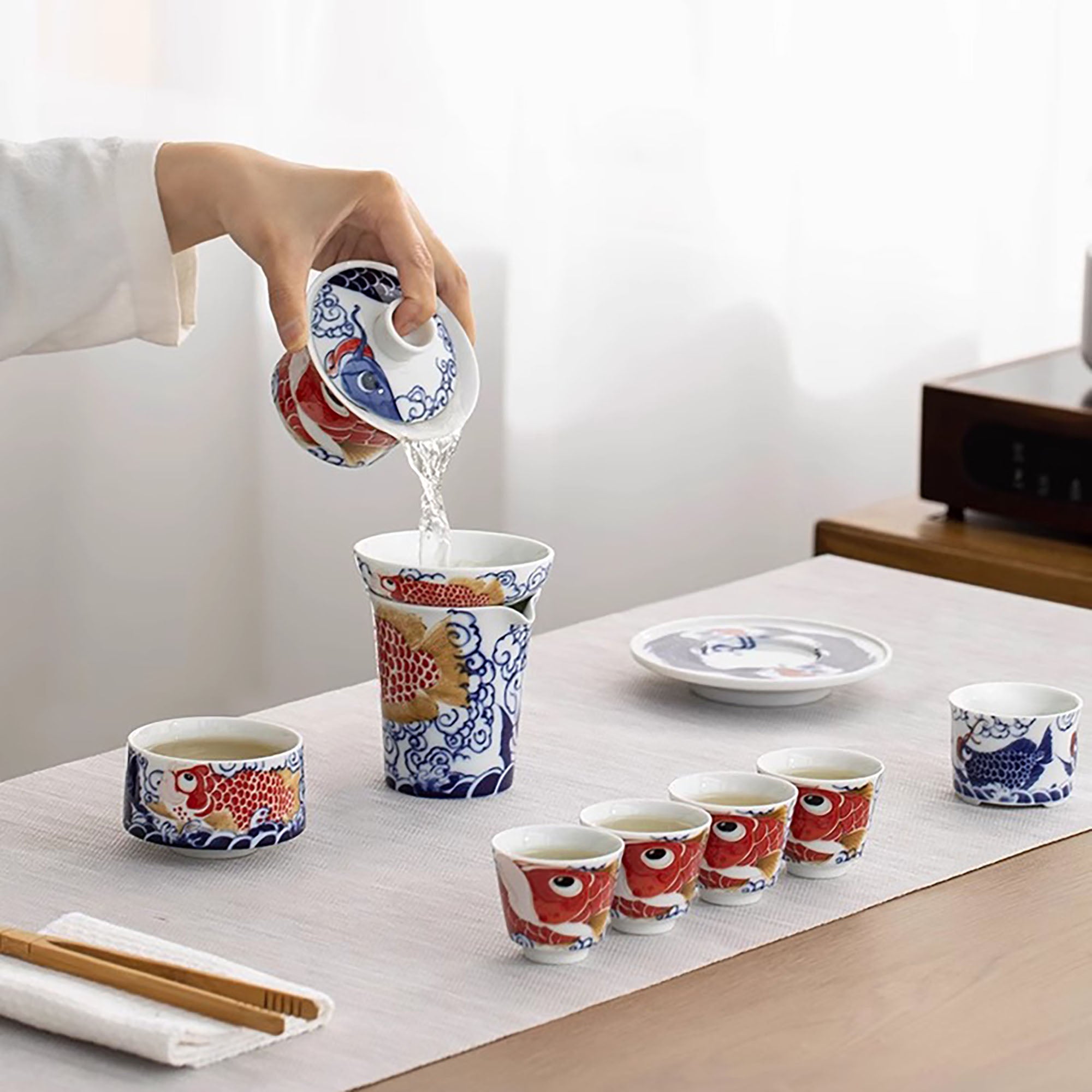 Ensemble de Gaiwan en céramique avec Motif bonheur dragon et poisson