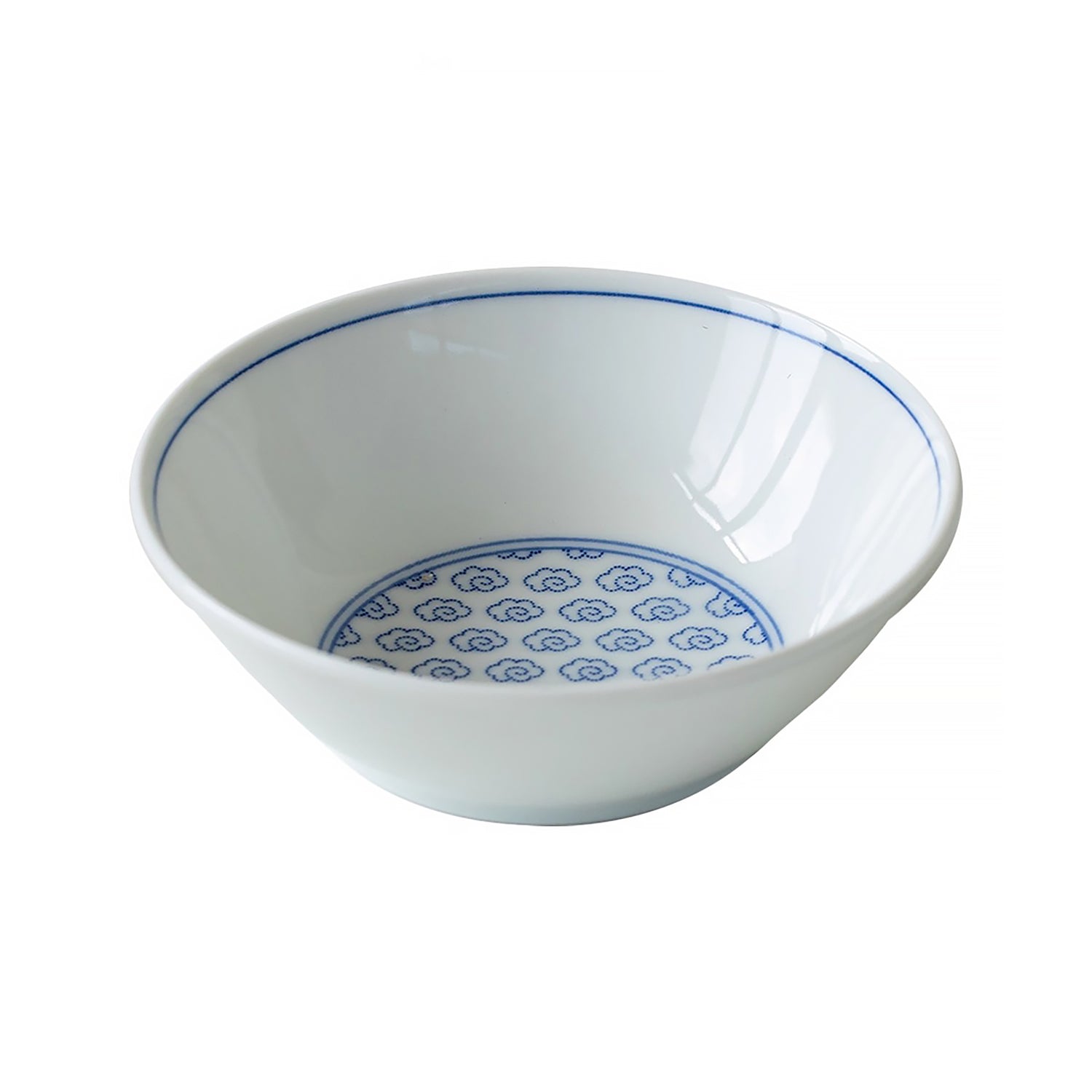 Vaisselle Minoyaki avec motifs Seigaiha et nuages bleus