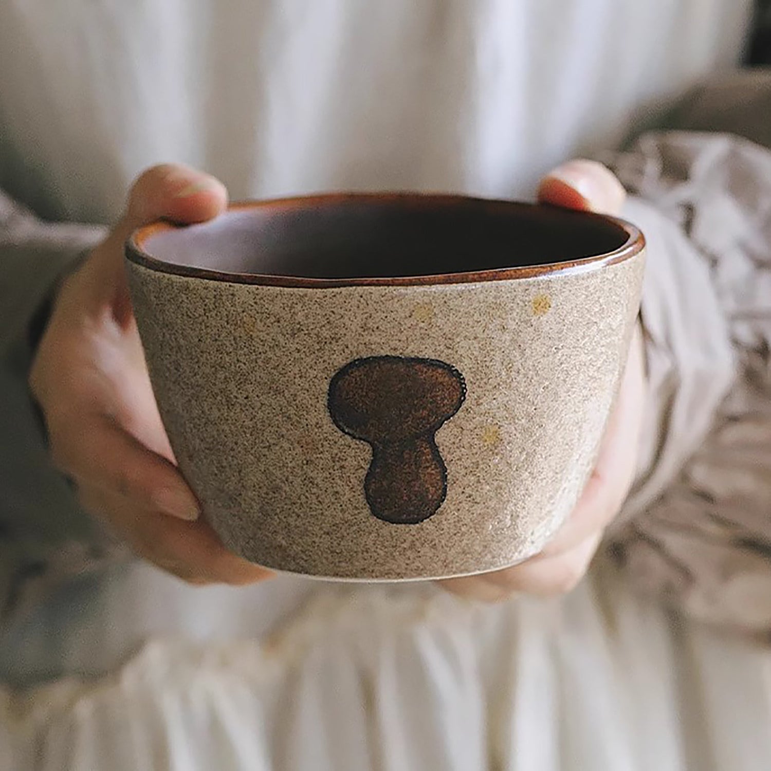 Bol en céramique champignon fait main 