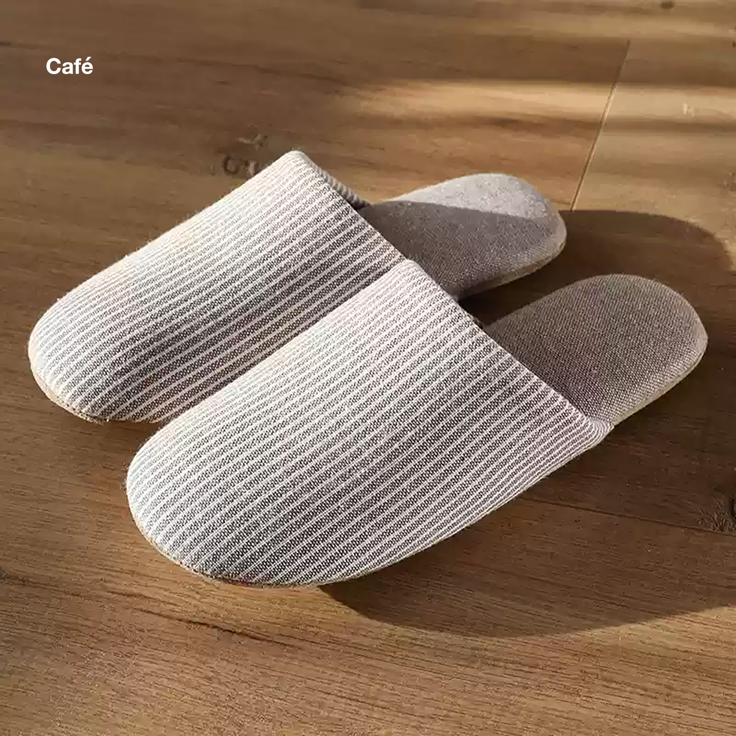 Chaussons en lin et coton à bout fermé