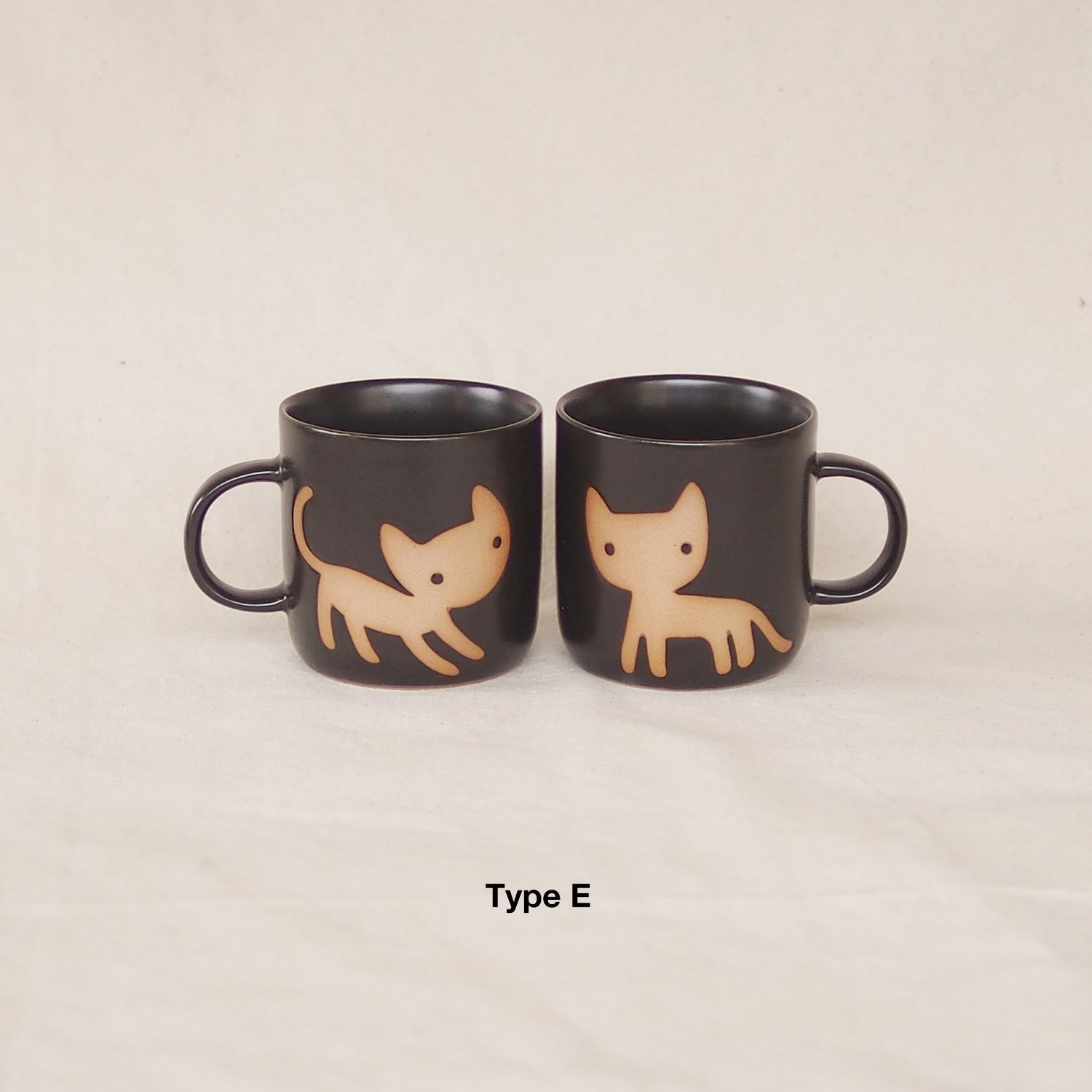 Mugs en céramique faits à la main pour couple