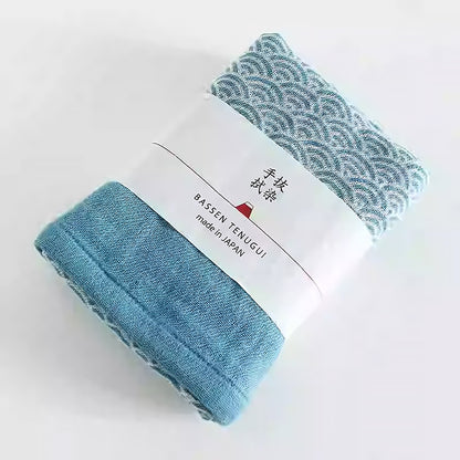 Serviette japonaise teinte à la main de Bassen Hankachi