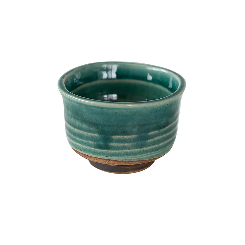 Handgemachte Teetasse aus Steinzeug