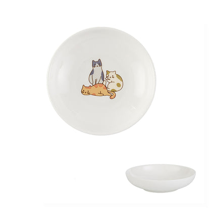 Tableware with adorable cat designs