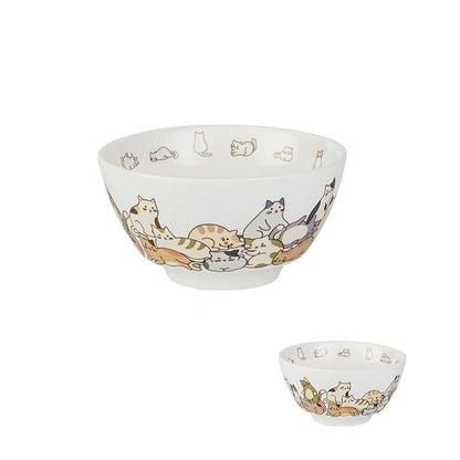 Tableware with adorable cat designs