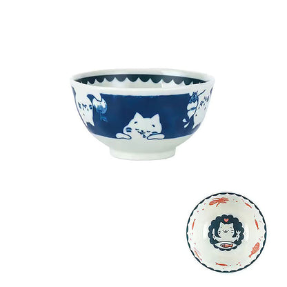 Tableware with cute Sunday cat