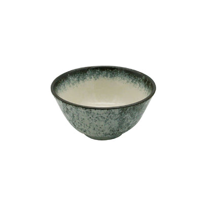 Japanese minimalist tableware
