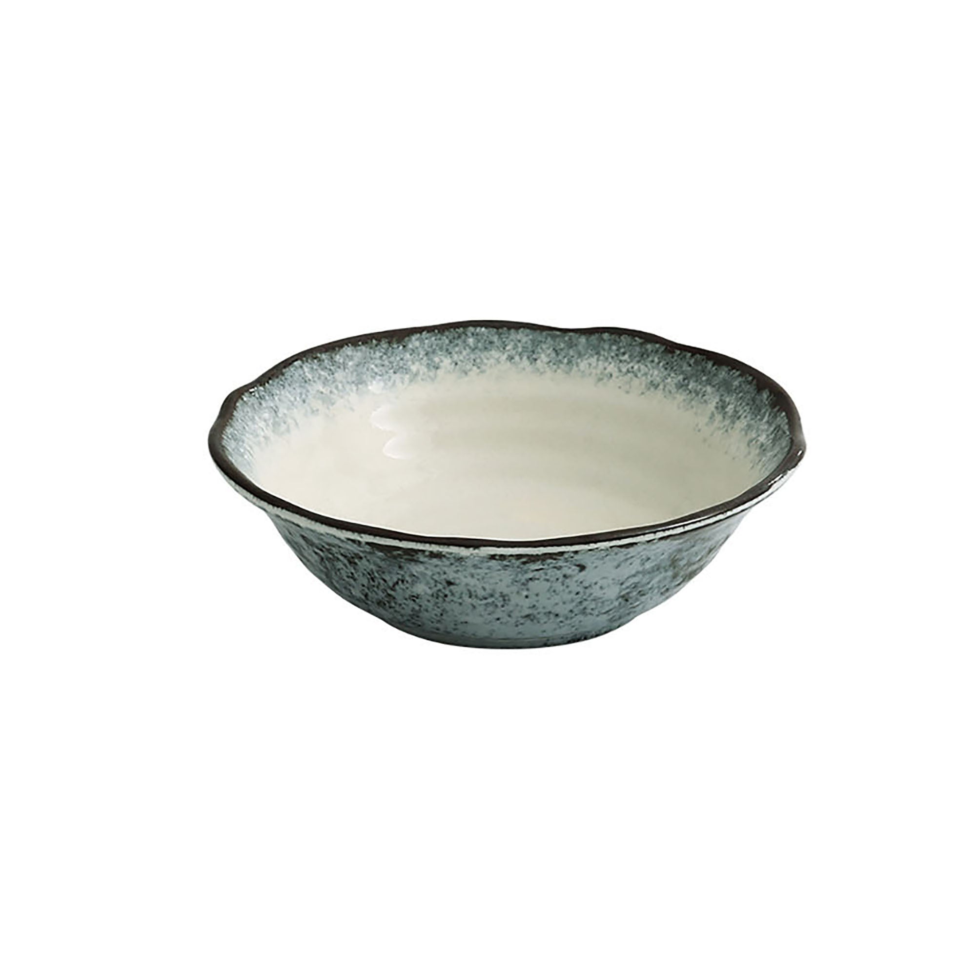 Vaisselle minimaliste japonaise