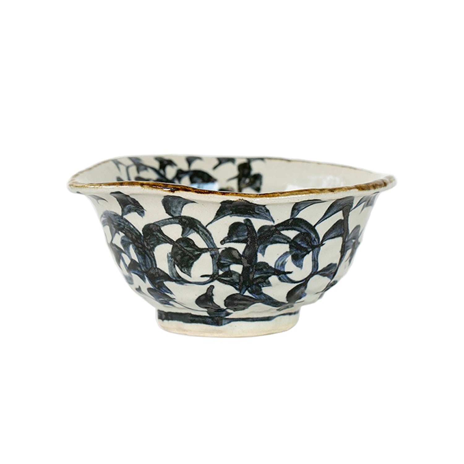 Minoyaki ceramic tableware with arabesque floral patterns