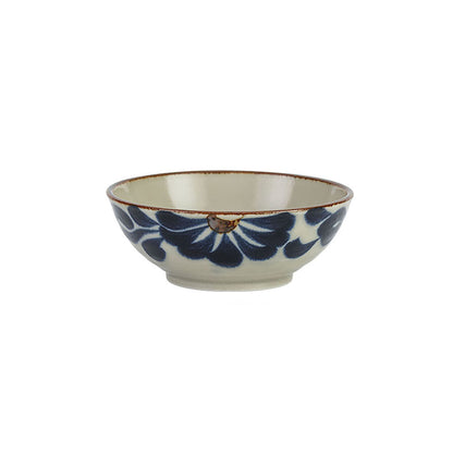Karakusa-patterned tableware